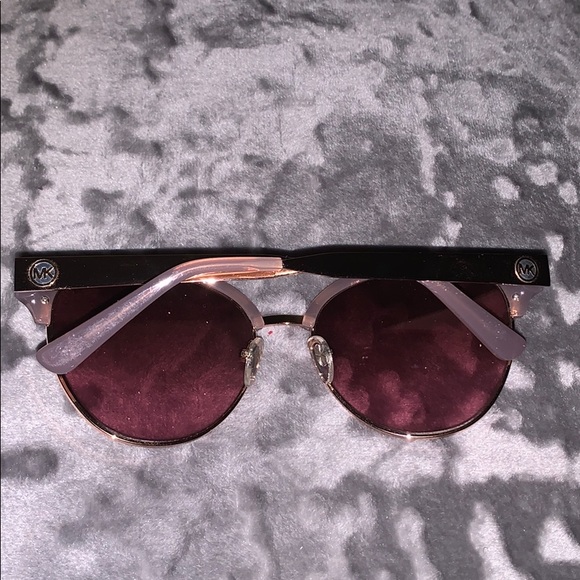 Michael Kors Gold rose Sunglasses - Picture 5 of 5